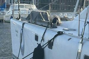 MOONLIGHT LADY 47ft Robertson  amp  Caine Yacht For Sale