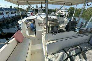 1984 Viking 44 thumbnail 15