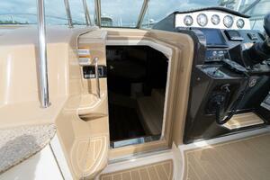DIGGERS 33ft Sea Ray Yacht For Sale