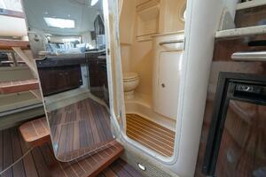 DIGGERS 33ft Sea Ray Yacht For Sale
