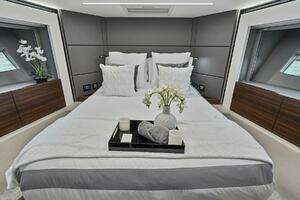 2023 Astondoa 66 Flybridge thumbnail 33