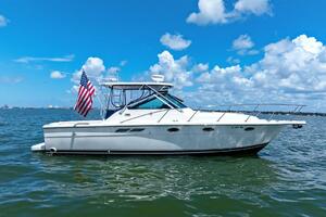 2003 Tiara 3100 LE