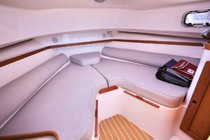 ABLE II 29ft Hunt Yachts Yacht For Sale