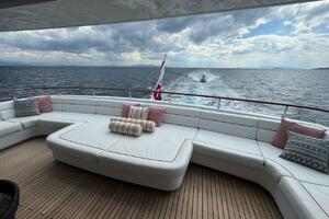 Bridge Deck Aft