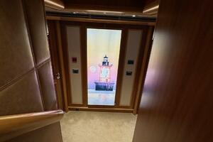 Lower Deck Guest Foyer