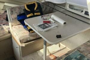 24ft Bayliner Yacht For Sale