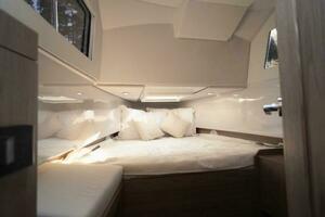 32ft Virtue Yacht For Sale