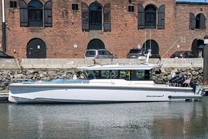 Nocellara de Belice 37ft Axopar Yacht For Sale