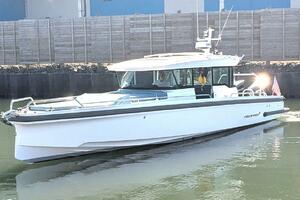 Nocellara de Belice 37ft Axopar Yacht For Sale