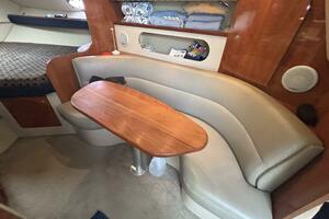 Photo 5585616 for 2005 Cruisers Yachts 280 CXI  