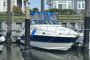 Photo 5585629 for 2005 Cruisers Yachts 280 CXI  