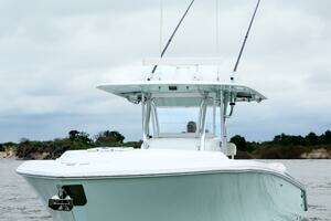 2008 Venture 39 Cuddy thumbnail 4