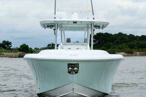2008 Venture 39 Cuddy thumbnail 5