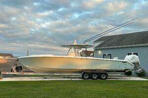 2008 Venture 39 Cuddy thumbnail 35