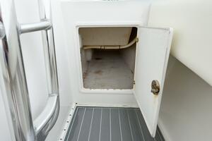 39ft Venture Yacht For Sale