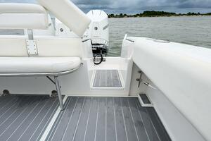 39ft Venture Yacht For Sale