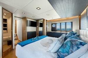 2018 Absolute 60 Flybridge 'Mama's House'