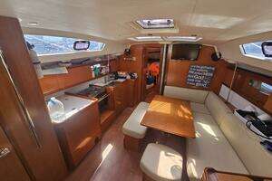 2009 Beneteau Cyclades 43.3 thumbnail 20