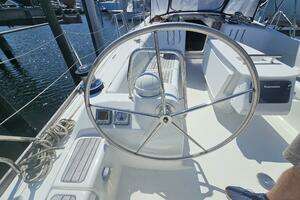 2009 Beneteau Cyclades 43.3 thumbnail 11