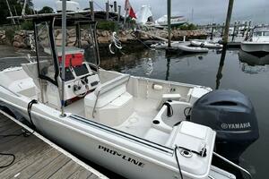Fish Stalker 20ft Pro Line Yacht For Sale