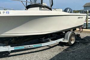Fish Stalker 20ft Pro Line Yacht For Sale