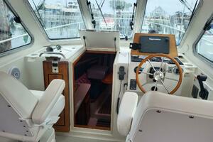 29ft Back Cove Yacht For Sale
