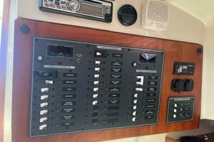 29ft Back Cove Yacht For Sale
