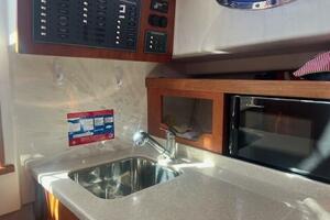29ft Back Cove Yacht For Sale