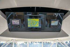 2015 Viking 66 Convertible thumbnail 22