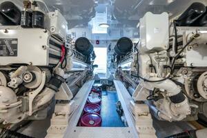 2015 Viking 66 No Collars - Engine Room