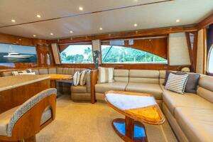 2015 Viking 66 Convertible thumbnail 3