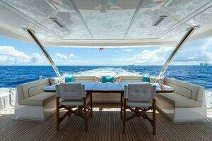 2018 Viking Enclosed Flybridge thumbnail 68