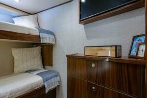 Forward Guest Cabin