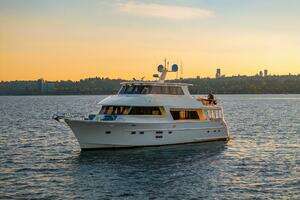 2014 Hampton 720 Skylounge LRC thumbnail 114