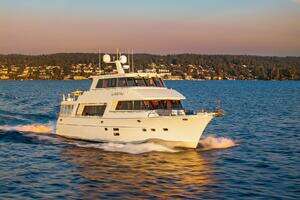 2014 Hampton 720 Skylounge LRC thumbnail 121