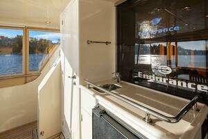 2014 Hampton 720 Skylounge LRC thumbnail 66
