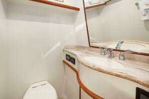 2014 Hampton 720 Skylounge LRC thumbnail 69