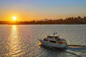 2014 Hampton 720 Skylounge LRC thumbnail 117