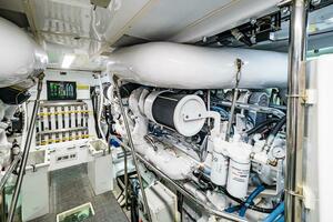 LONE STAR 130ft Hatteras Yacht For Sale