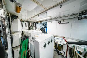 LONE STAR 130ft Hatteras Yacht For Sale