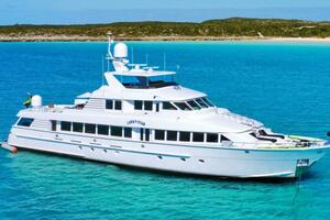 LONE STAR 130ft Hatteras Yacht For Sale