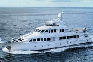 LONE STAR 130ft Hatteras Yacht For Sale