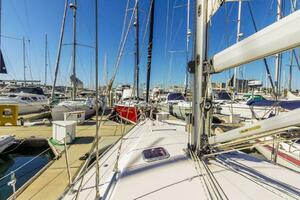 Kia Ora 38ft Catalina Yacht For Sale