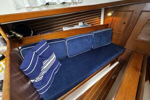 26ft Nonsuch Yacht For Sale