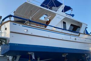 48' DeFever hauled out3
