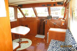48' DeFever salon forward
