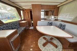 48' DeFever salon aft