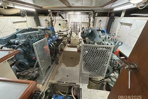 48' DeFever engine room aft