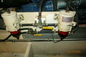 48' DeFever port Racor fuel filters