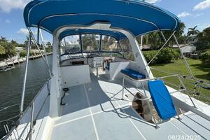 48' DeFever flybridge forward